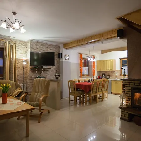 Cztery Pory Roku Dźwirzyno