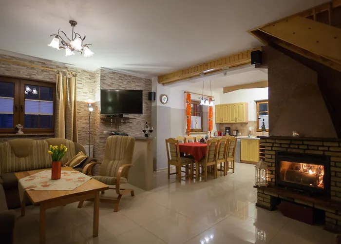 Cztery Pory Roku Dźwirzyno