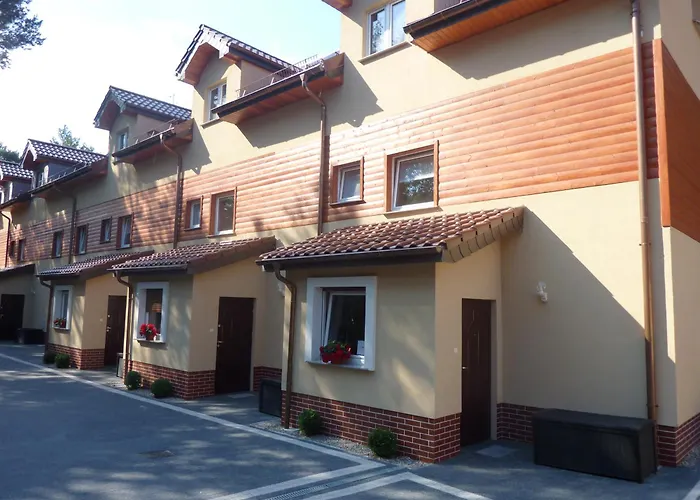 Cztery Pory Roku Dźwirzyno